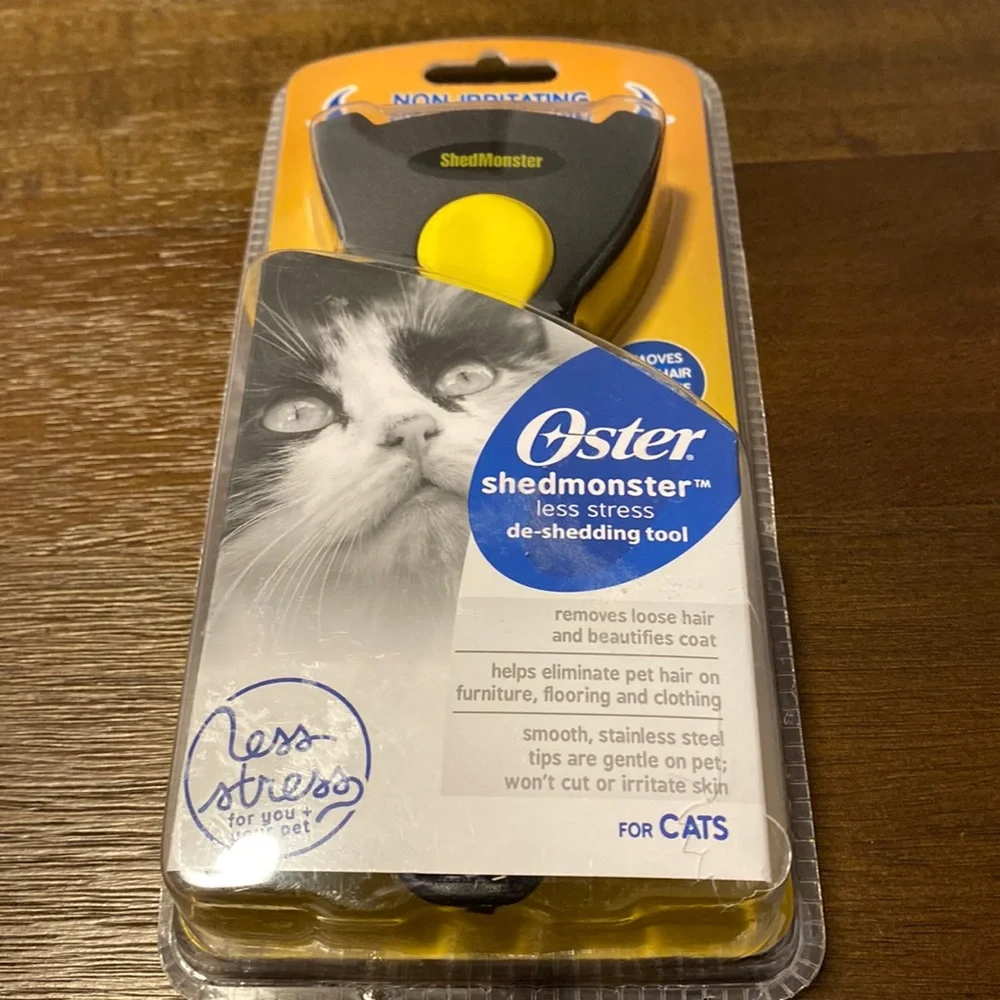 Oster Shedmonster Less Stress de-shedding tool For Cats Removes Loose Hair